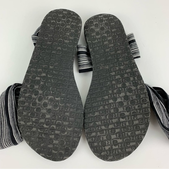 Sanuk Black White Striped 2 Double Strap Yoga Sling Sandals 7 - Picture 6 of 6
